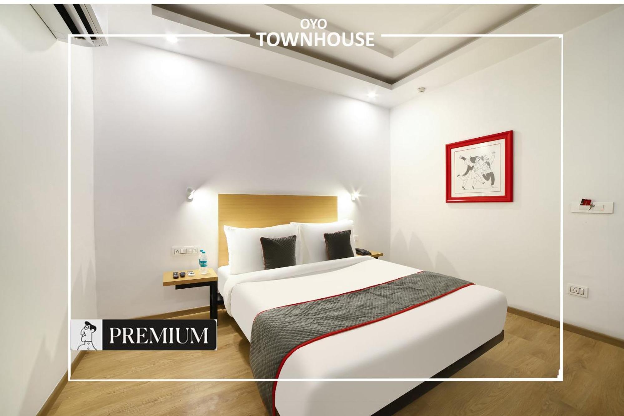 Oyo Townhouse 120 Shushant Lok Gurgaon Exterior foto